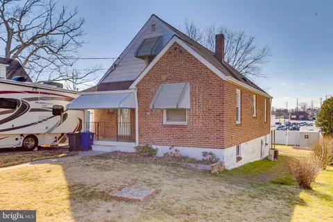 9606 9th Ave, Parkville, MD 21234
