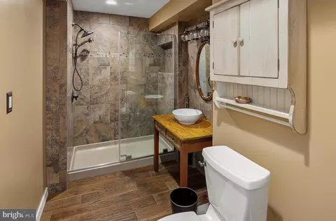 Bath - 12921 Bogby Rd, Middle River, MD 21220 photo 1 of 3