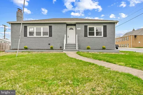 2901 Michigan Ave, Halethorpe, MD 21227