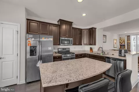 9424 Adelaide Ln, Owings Mills, MD 21117