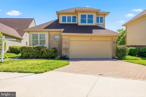 29 Stone Gate Ct, Pikesville, MD 21208