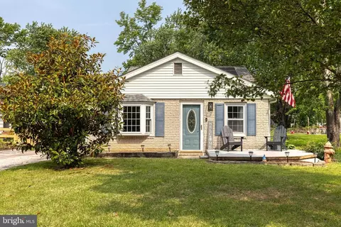 13108 Choptank Rd, Middle River, MD 21220