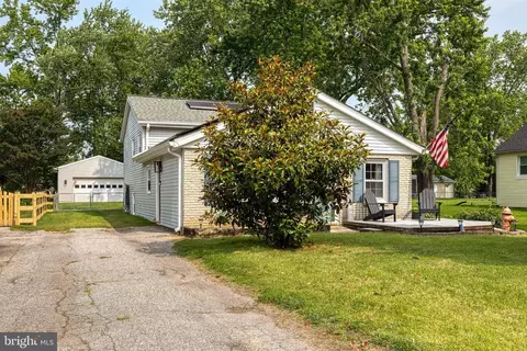 13108 Choptank Rd, Middle River, MD 21220 photo 3