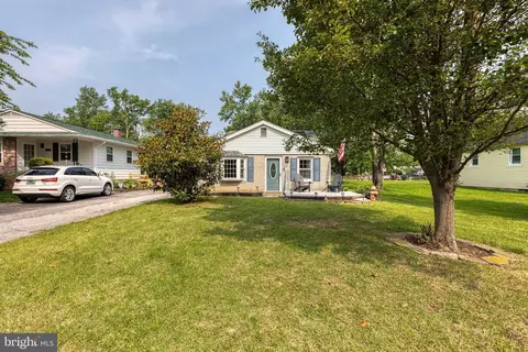 13108 Choptank Rd, Middle River, MD 21220 photo 2