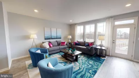Entry Way - 11260 Davisar Rd #88, White Marsh, MD 21162 photo 9 of 28