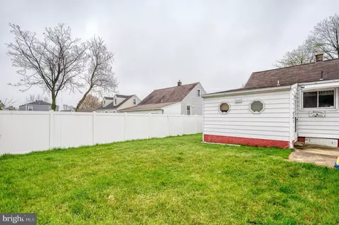 Exterior - 94 Avalon Ave, Dundalk, MD 21222 photo 8 of 9