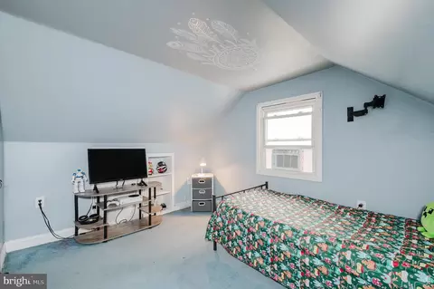 Bedroom - 94 Avalon Ave, Dundalk, MD 21222 photo 5 of 11