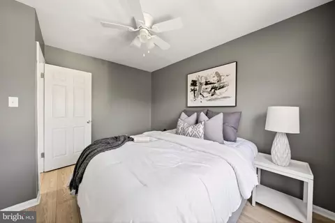 Bedroom - 9331 Oak White Rd, Nottingham, MD 21236 photo 4 of 6