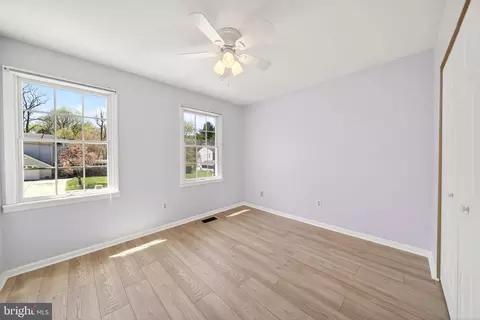 Bedroom - 9331 Oak White Rd, Nottingham, MD 21236 photo 5 of 6