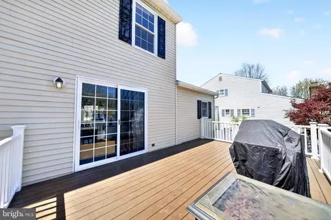 Exterior - 9331 Oak White Rd, Nottingham, MD 21236 photo 5 of 7
