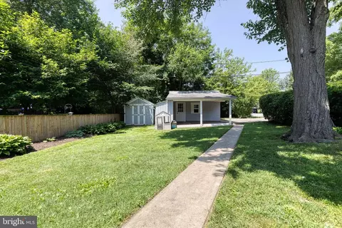 Exterior - 6504 Maplewood Rd, Baltimore, MD 21212 photo 7 of 15