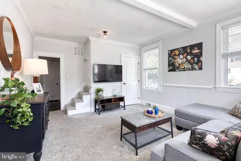 Living - 6504 Maplewood Rd, Baltimore, MD 21212 photo 1 of 1