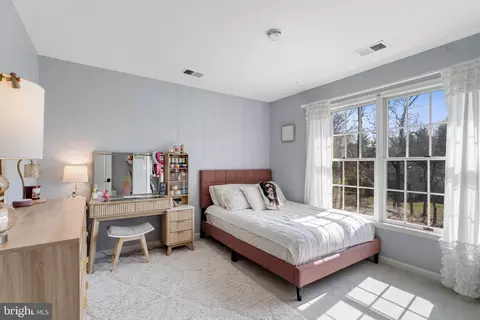 Bedroom - 3618 Jackson Cabin Rd, Phoenix, MD 21131 photo 4 of 6