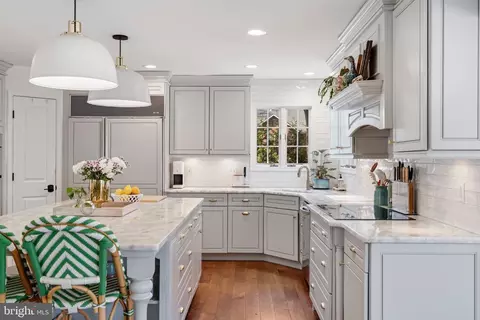 Kitchen - 3618 Jackson Cabin Rd, Phoenix, MD 21131 photo 5 of 6