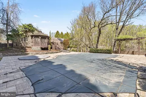 Exterior - 13800 Cripplegate Rd, Phoenix, MD 21131 photo 5 of 9