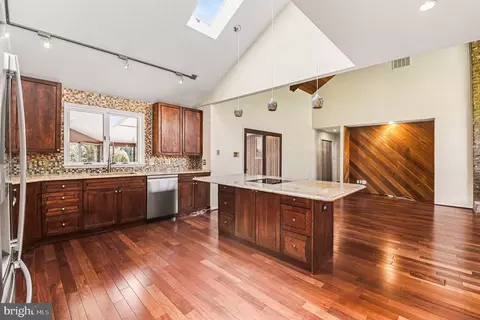 Kitchen - 13800 Cripplegate Rd, Phoenix, MD 21131 photo 1 of 4