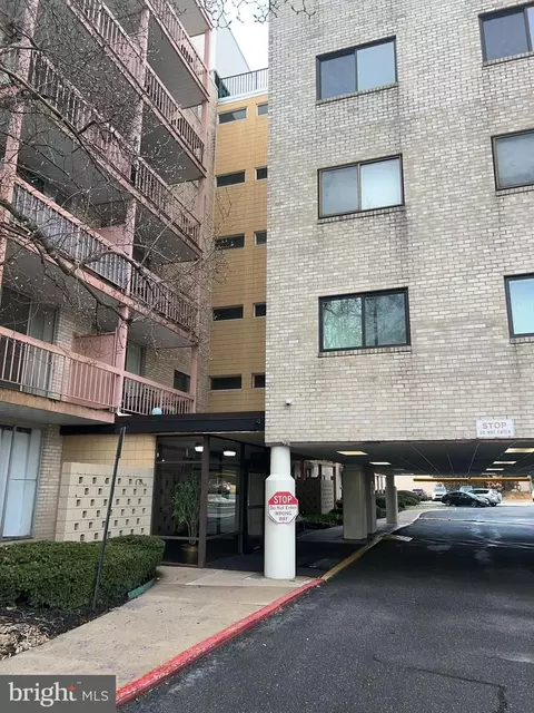 130 Slade Ave #305, Pikesville, MD 21208