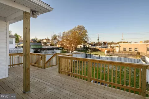 Exterior - 1326 Stevens Ave, Halethorpe, MD 21227 photo 4 of 7