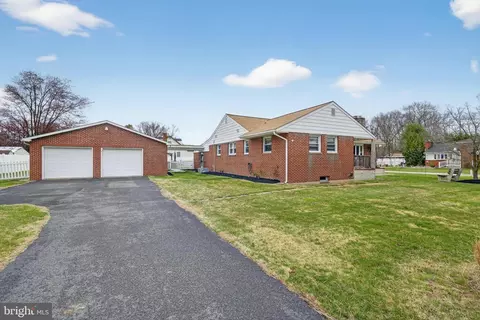 Other - 804 Pineview Pl, Middle River, MD 21220 photo 5 of 28