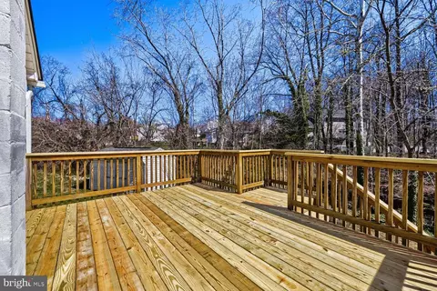Exterior - 4425 E Joppa Rd, Perry Hall, MD 21128 photo 4 of 7