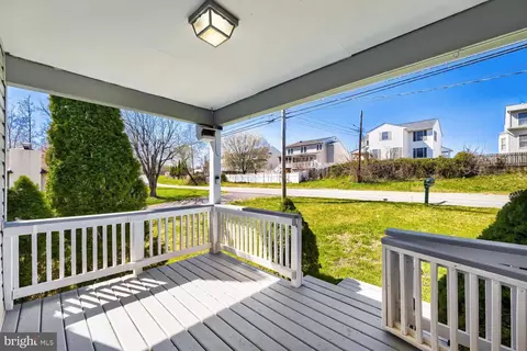 Exterior - 4425 E Joppa Rd, Perry Hall, MD 21128 photo 3 of 7
