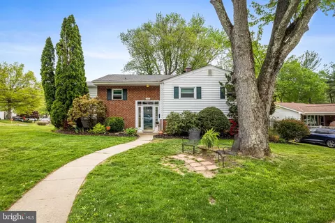 1907 Logwind Rd, Catonsville, MD 21228