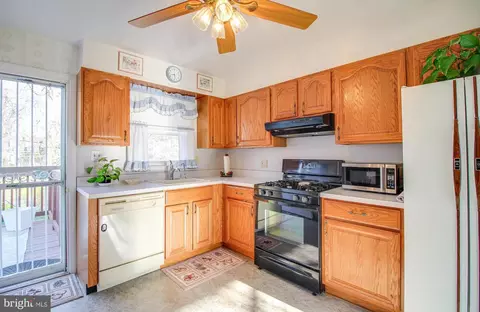 Kitchen - 3429 Edcrest Rd, Windsor Mill, MD 21244 photo 1 of 1