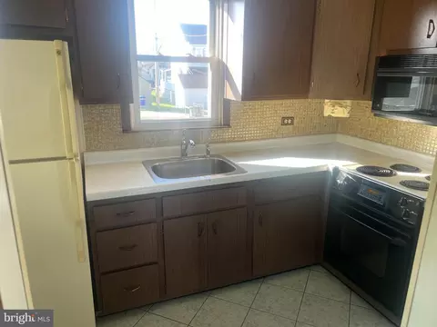 Kitchen - 3016 Salisbury Ave, Sparrows Point, MD 21219 photo 1 of 1