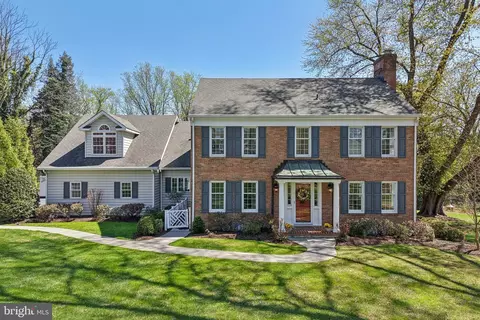 4115 Ravenhurst Cir, Glen Arm, MD 21057