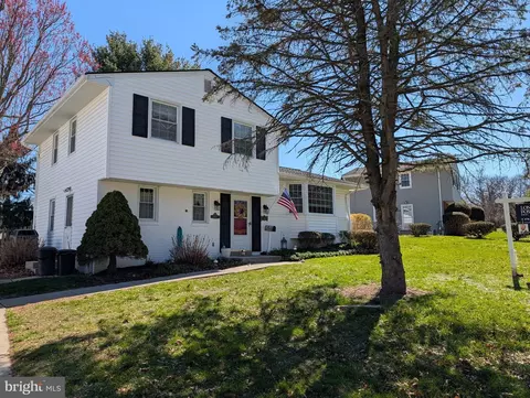 2413 Spring Lake Dr, Lutherville Timonium, MD 21093