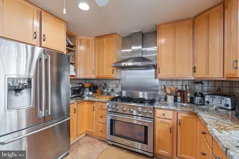Kitchen - 14210 Manor Rd, Phoenix, MD 21131 photo 7 of 8