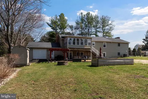 Exterior - 14210 Manor Rd, Phoenix, MD 21131 photo 3 of 12