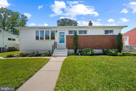 8810 Lakewood Rd, Parkville, MD 21234