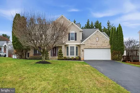 7 Cornfield Ct, Reisterstown, MD 21136