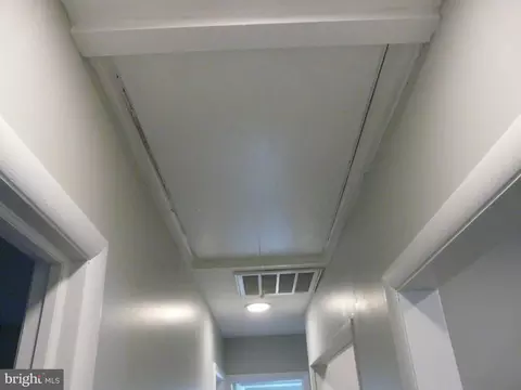 Entry Way - 1009 Fuselage Ave, Middle River, MD 21220 photo 3 of 3