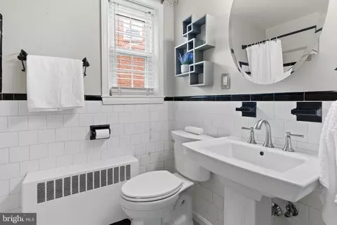 Bath - 2029 Old Frederick, Catonsville, MD 21228 photo 2 of 5