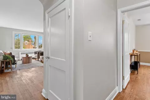 Entry Way - 2029 Old Frederick, Catonsville, MD 21228 photo 4 of 11