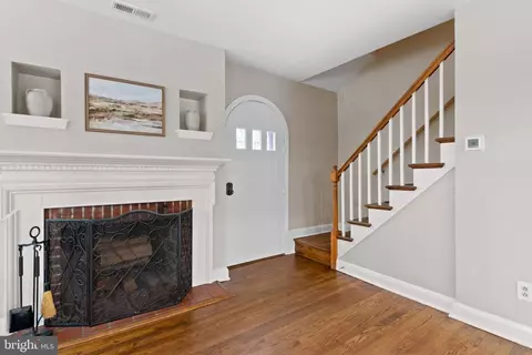 Entry Way - 2029 Old Frederick, Catonsville, MD 21228 photo 1 of 11
