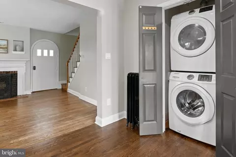 Entry Way - 2029 Old Frederick, Catonsville, MD 21228 photo 3 of 11