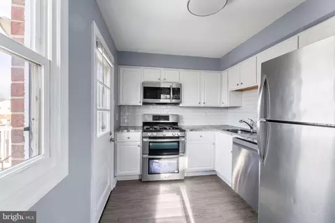 Kitchen - 710 Kingston Rd, Middle River, MD 21220 photo 1 of 1