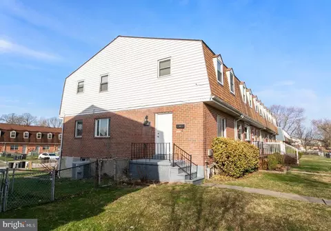 Exterior - 710 Kingston Rd, Middle River, MD 21220 photo 4 of 4