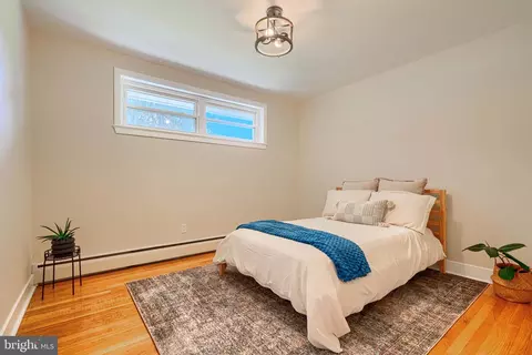 Bedroom - 802 Stone Barn Rd, Towson, MD 21286 photo 5 of 14