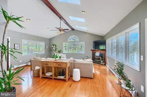 Living - 802 Stone Barn Rd, Towson, MD 21286 photo 6 of 12