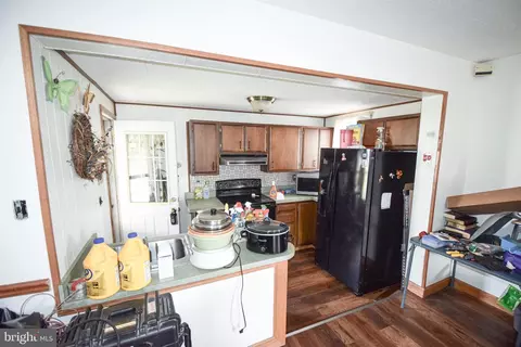 Entry Way - 21 Right Aileron, Middle River, MD 21220 photo 1 of 2