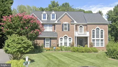 12 Selsed Garth, Lutherville Timonium, MD 21093