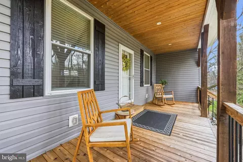 Exterior - 4126 Hedgehill Ln, Phoenix, MD 21131 photo 5 of 10