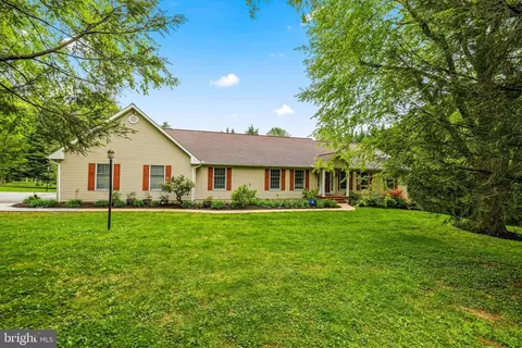 904 Maplehurst Ln, Monkton, MD 21111