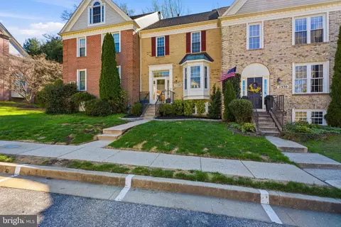 11928 Thurloe Dr, Lutherville Timonium, MD 21093