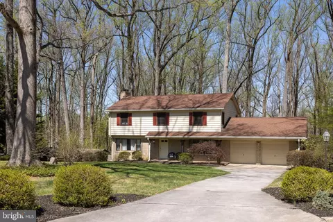 4 Collingwood Garth, Phoenix, MD 21131