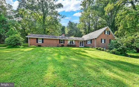 4302 Manorwood Dr, Glen Arm, MD 21057